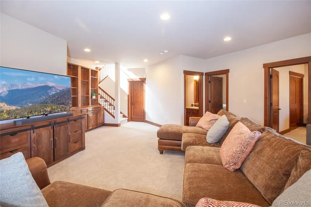 84 Snow Peak Court Dillon CO 80435