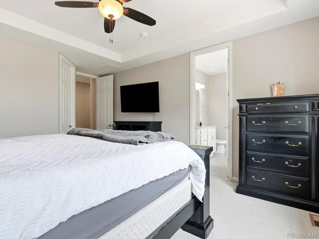 21560 E Union Place Aurora CO 80015