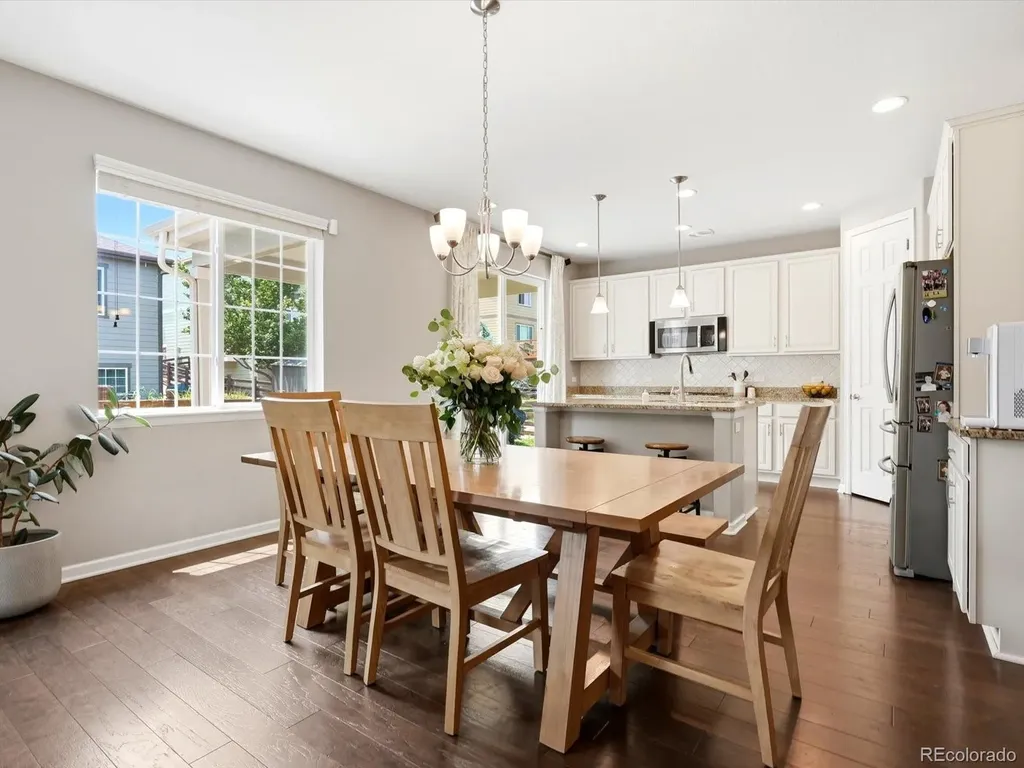 21560 E Union Place Aurora CO 80015
