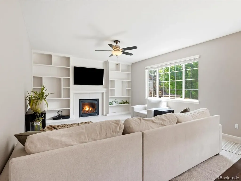 21560 E Union Place Aurora CO 80015