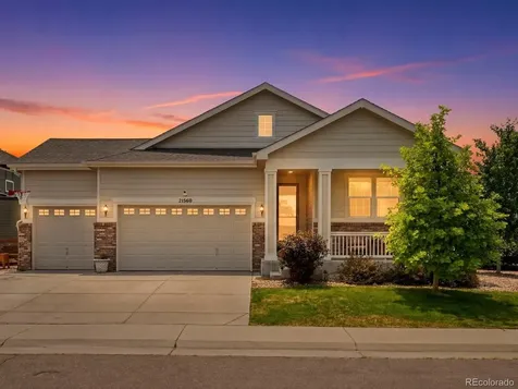 21560 E Union Place Aurora CO 80015
