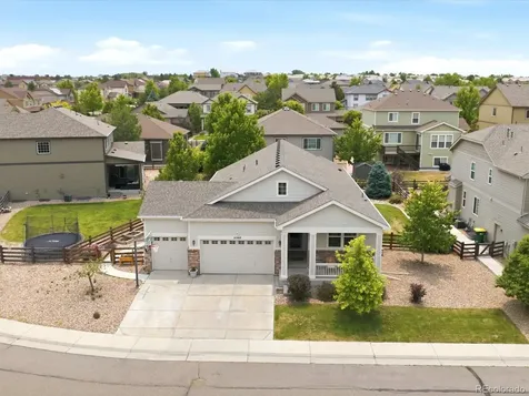 21560 E Union Place Aurora CO 80015