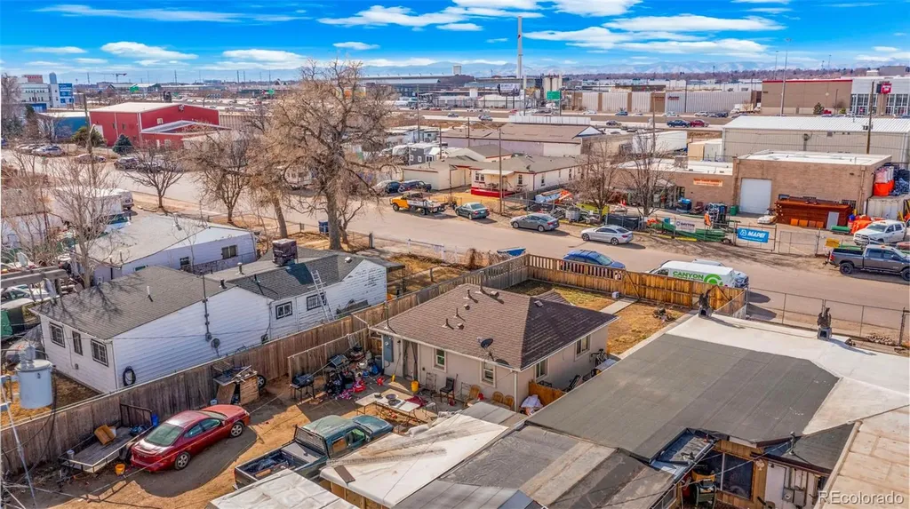 5322 Lincoln Street Denver CO 80216