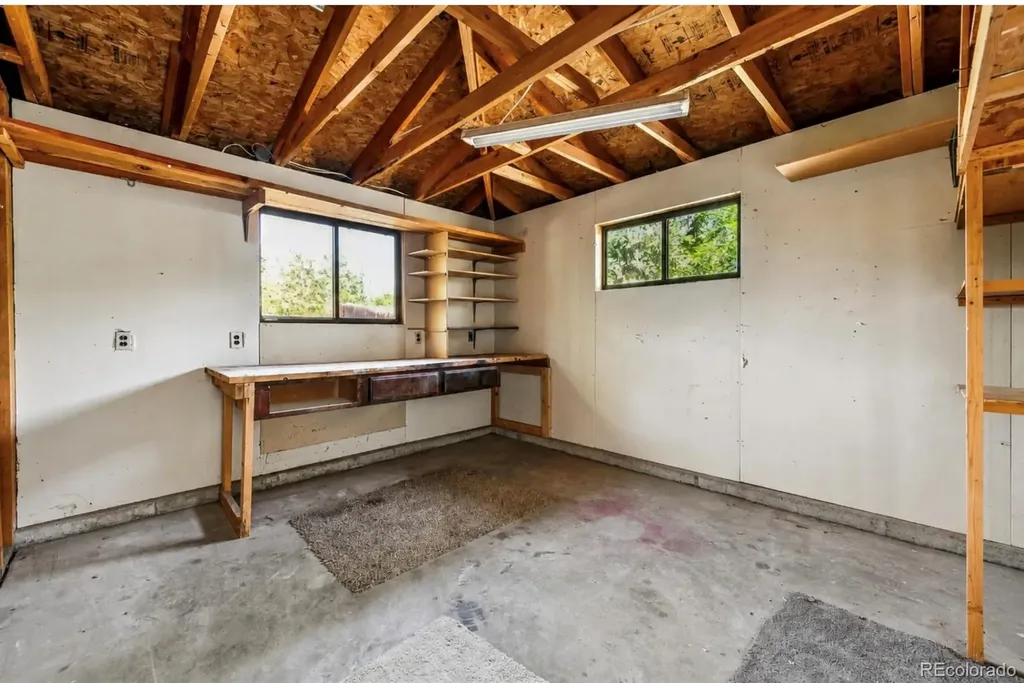 9944 Bruce Lane Denver CO 80260