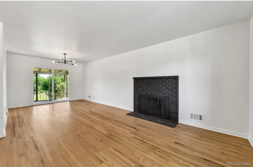 9944 Bruce Lane Denver CO 80260