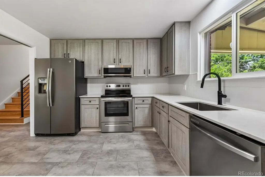 9944 Bruce Lane Denver CO 80260