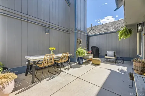 2437 S Victor Street Aurora CO 80014