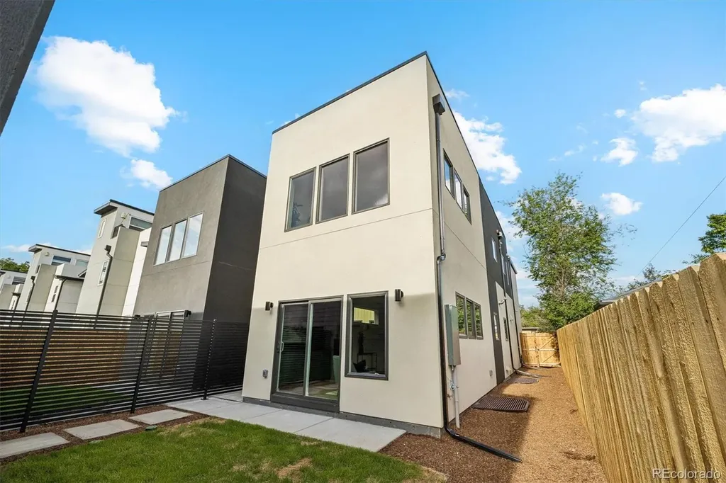 2365 S Cherokee Street Denver CO 80223