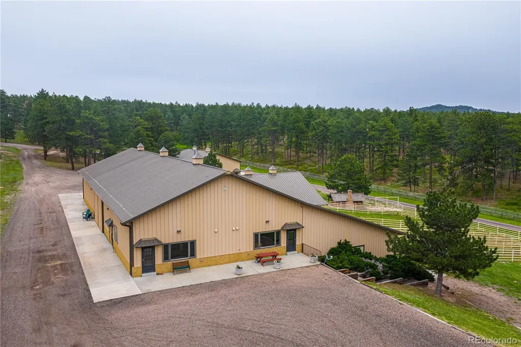 3282 Tomah Road Larkspur CO 80118