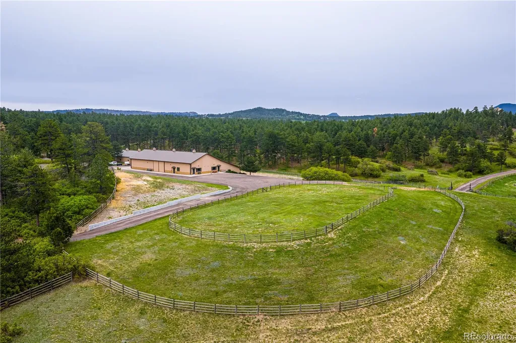 3282 Tomah Road Larkspur CO 80118