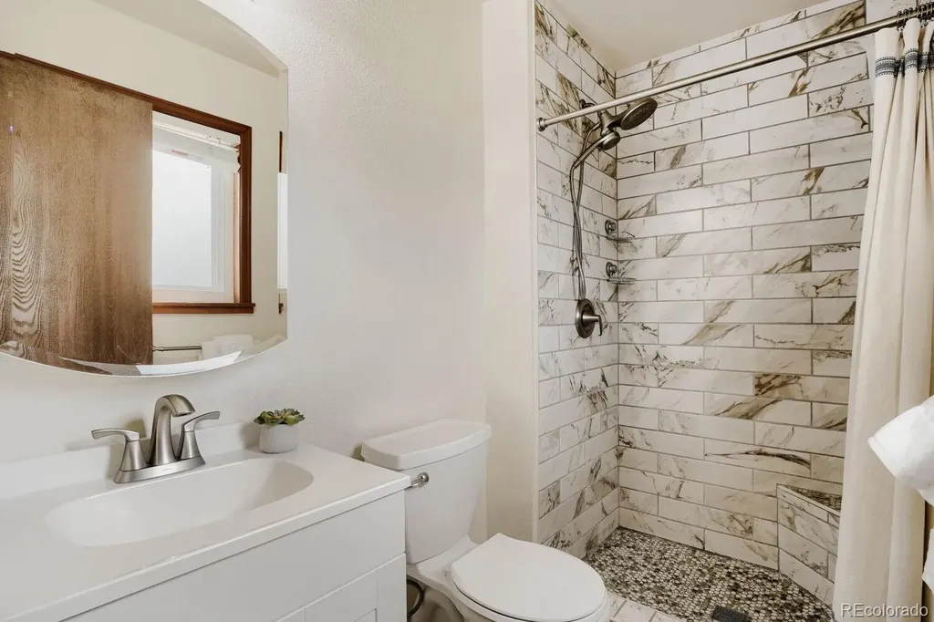 1451 S Norfolk Street Aurora CO 80017