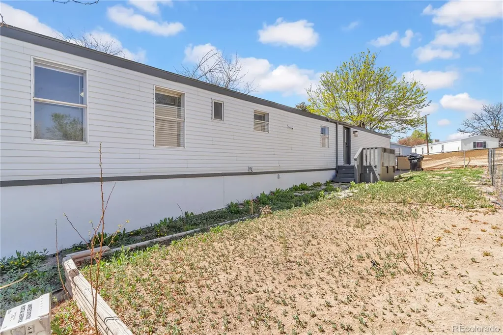4210 E 100th Avenue Denver CO 80229