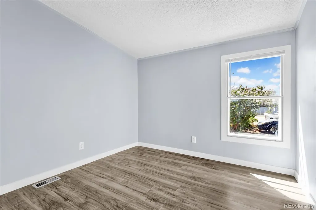 4210 E 100th Avenue Denver CO 80229