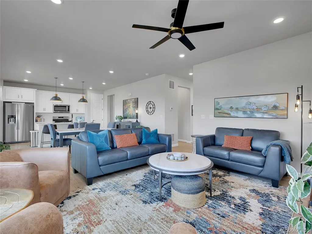 6906 Oak Canyon Circle Castle Pines CO 80108