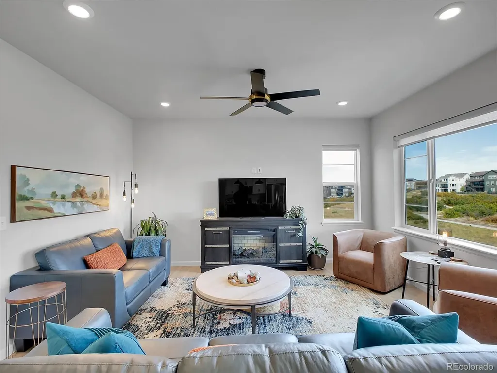 6906 Oak Canyon Circle Castle Pines CO 80108