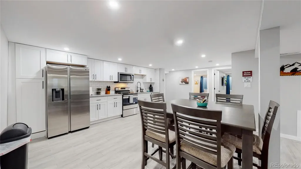 3067 S Holly Place Denver CO 80222