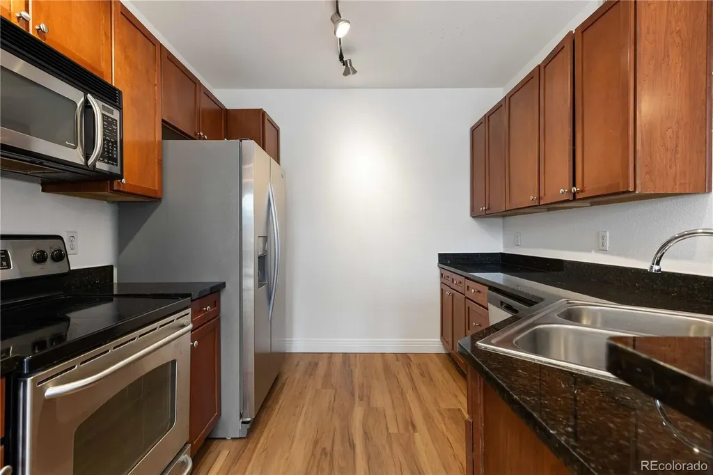 9059 E Panorama Circle Englewood CO 80112