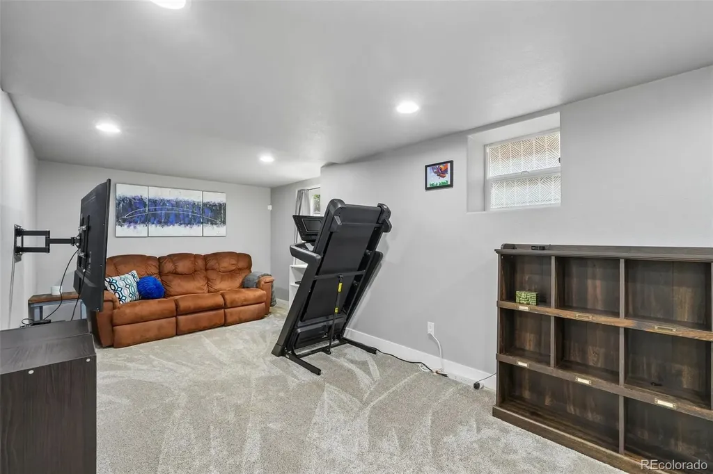 414 4th Avenue Longmont CO 80501