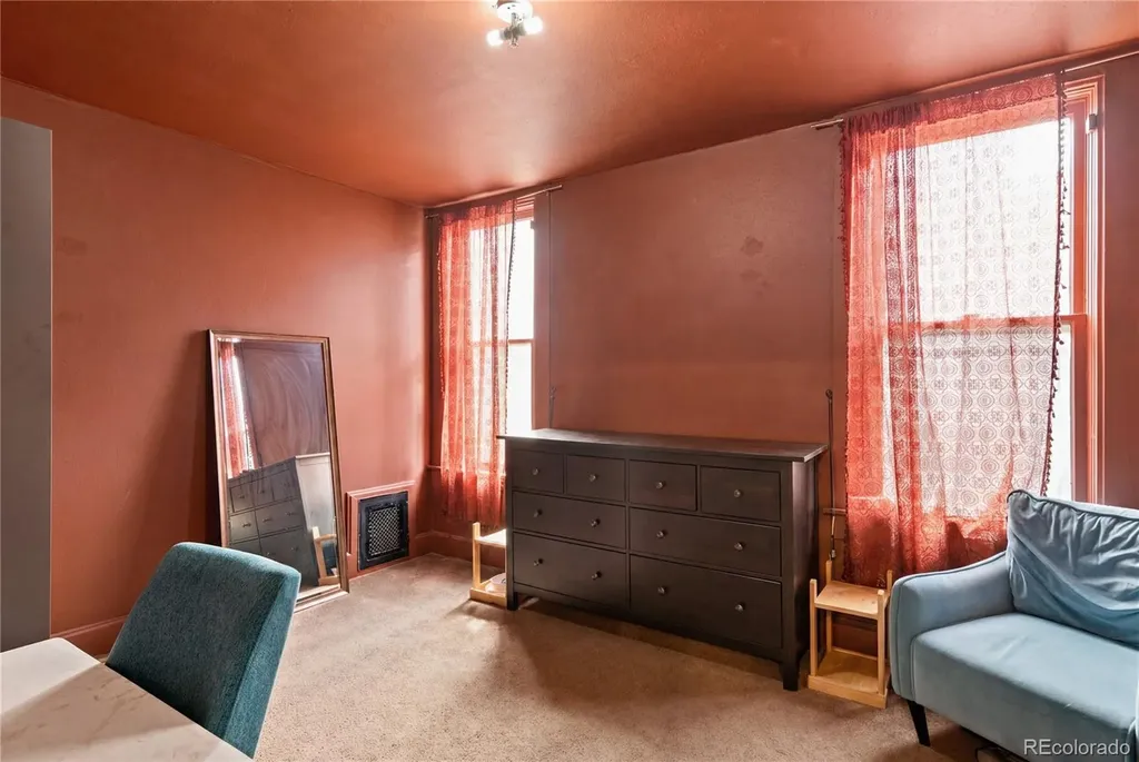 2115 W 31st Avenue Denver CO 80211