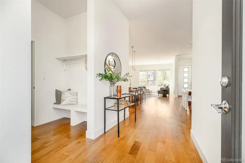 5054 Valentia Street Denver CO 80238