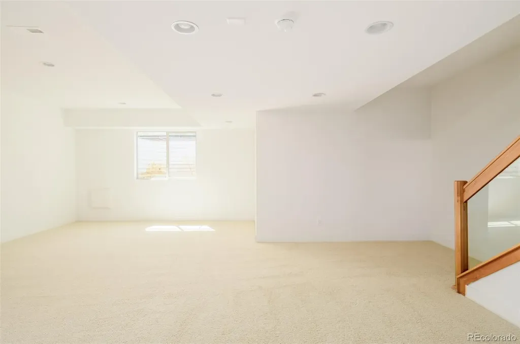 5054 Valentia Street Denver CO 80238