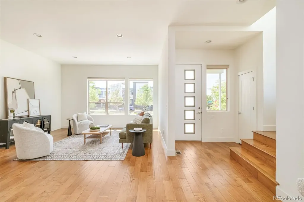 5054 Valentia Street Denver CO 80238