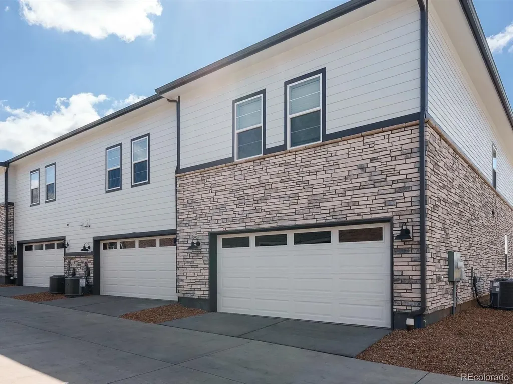 21254 E 65th Drive Aurora CO 80019