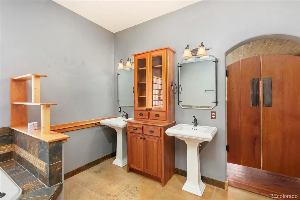 12200 Saddle Ridge Lane Salida CO 81201