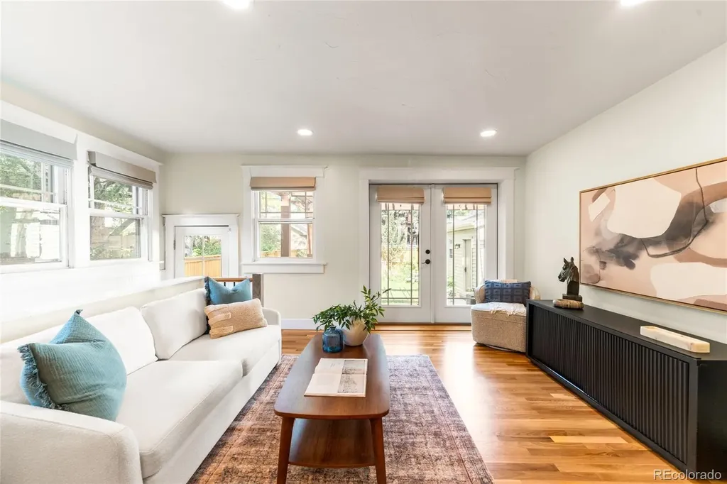 622 Cook Street Denver CO 80206