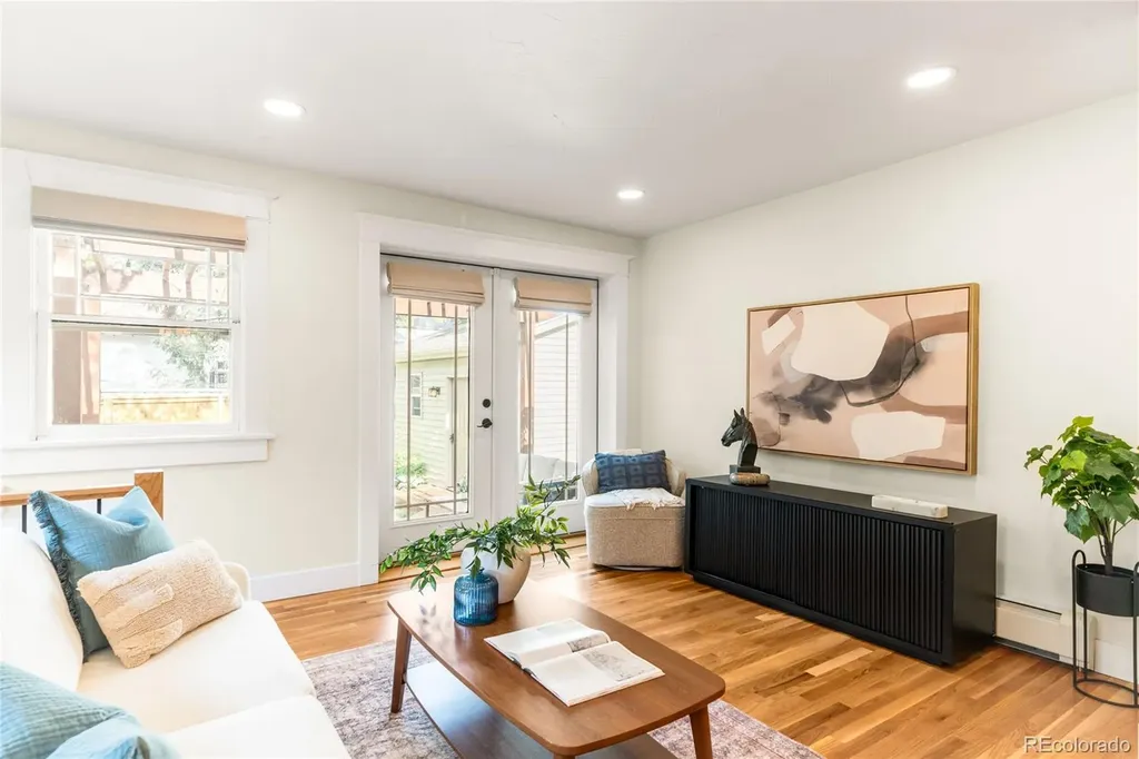 622 Cook Street Denver CO 80206