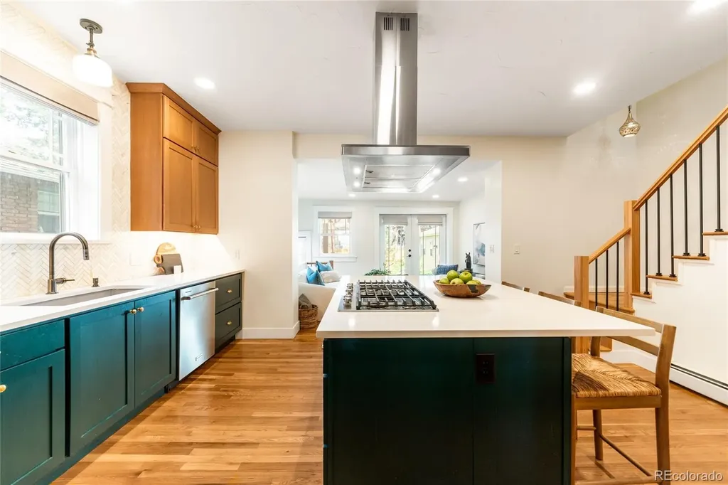 622 Cook Street Denver CO 80206