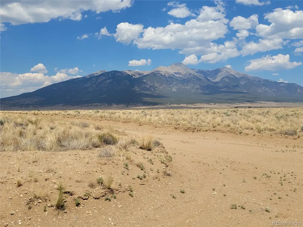 00 Ll 10th Street Blanca CO 81123