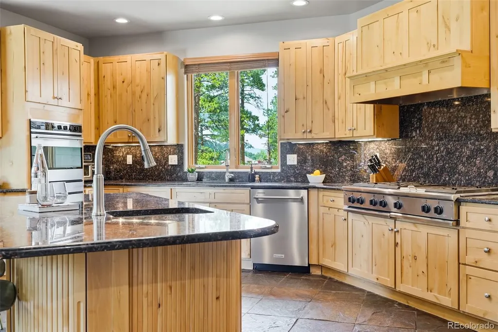 1543 Copper Rose Drive Golden CO 80401