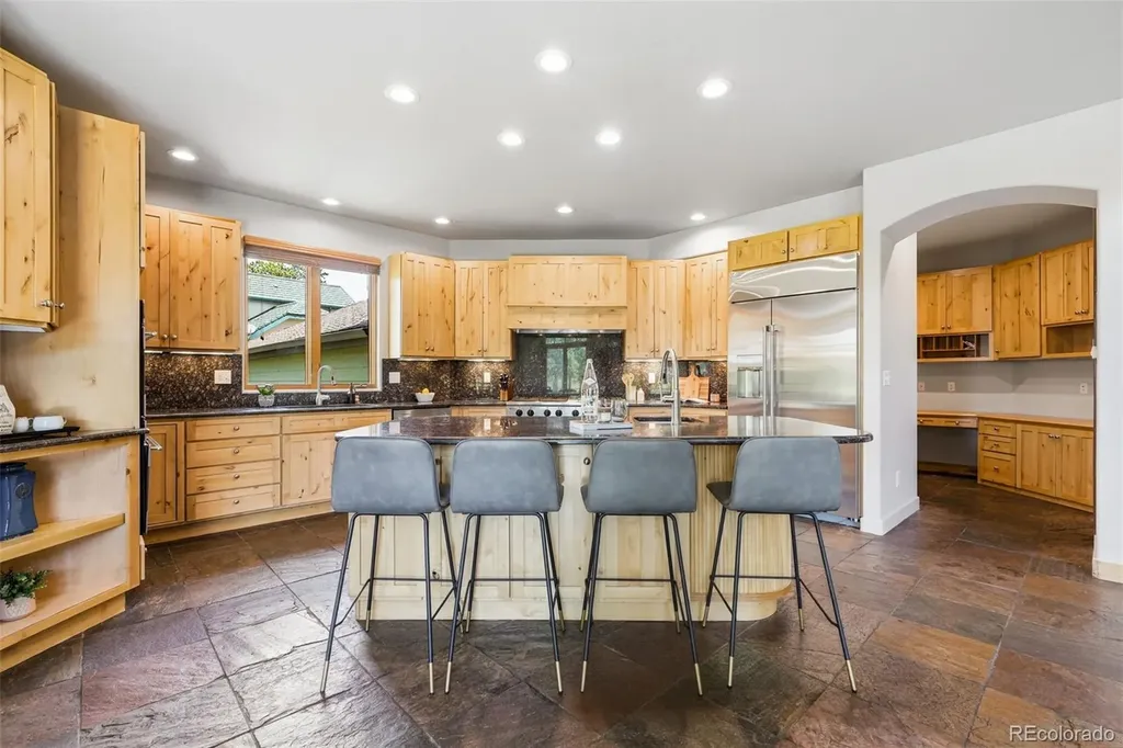 1543 Copper Rose Drive Golden CO 80401