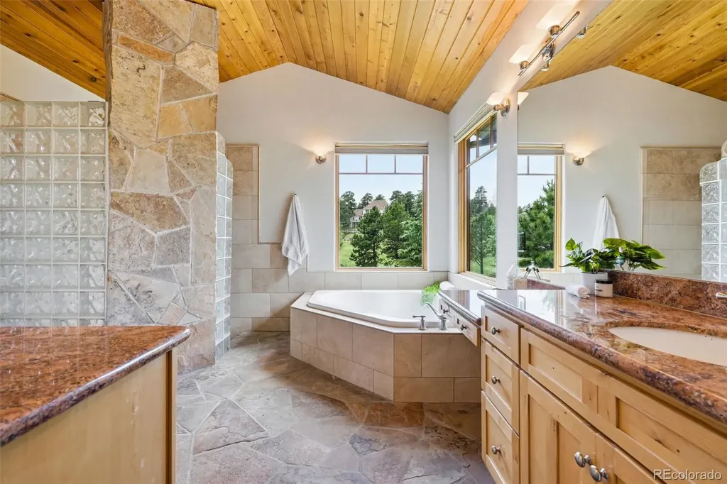 1543 Copper Rose Drive Golden CO 80401