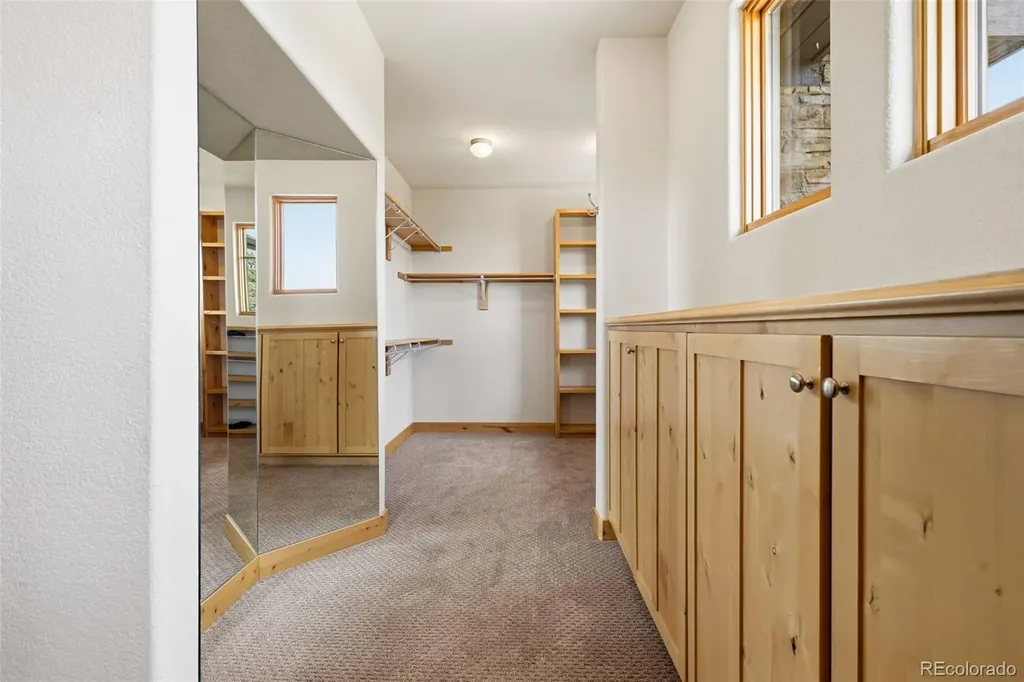 1543 Copper Rose Drive Golden CO 80401