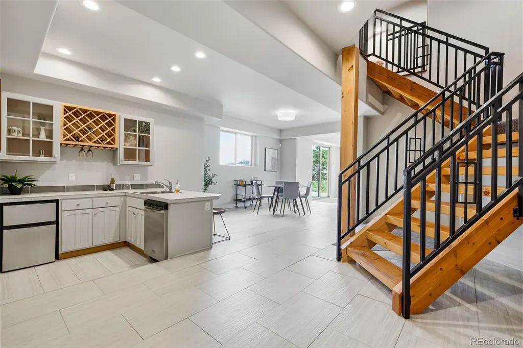 1543 Copper Rose Drive Golden CO 80401