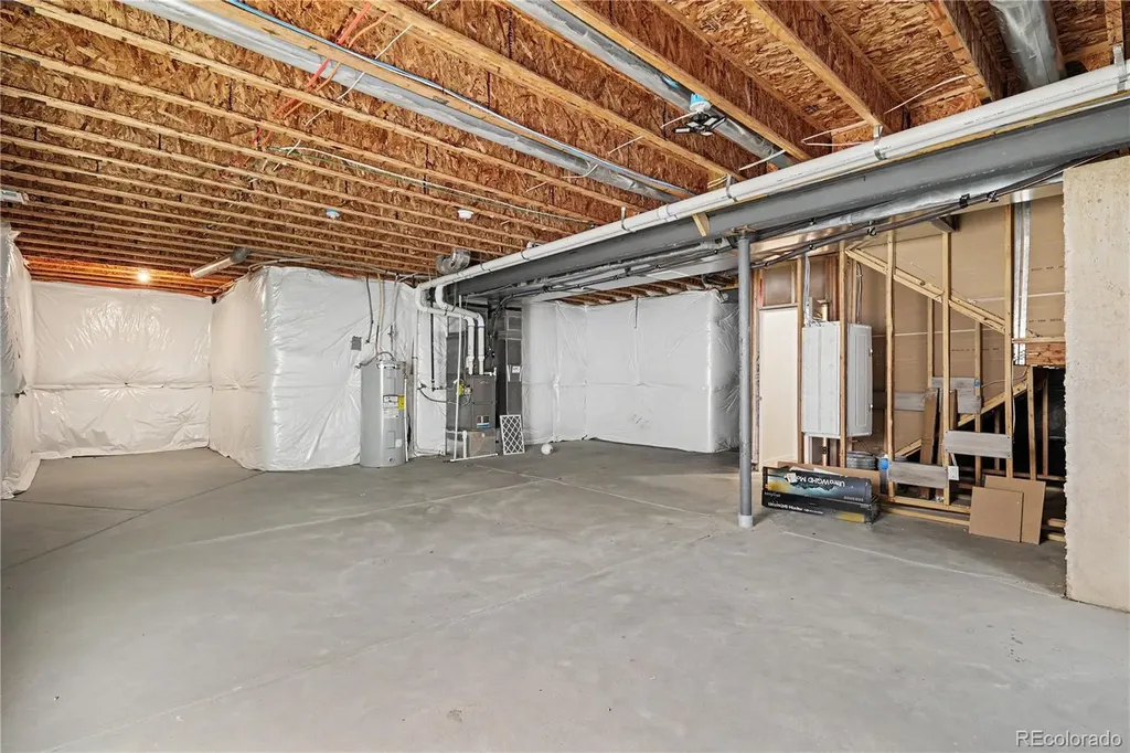 10046 Uvalda Street Commerce City CO 80022