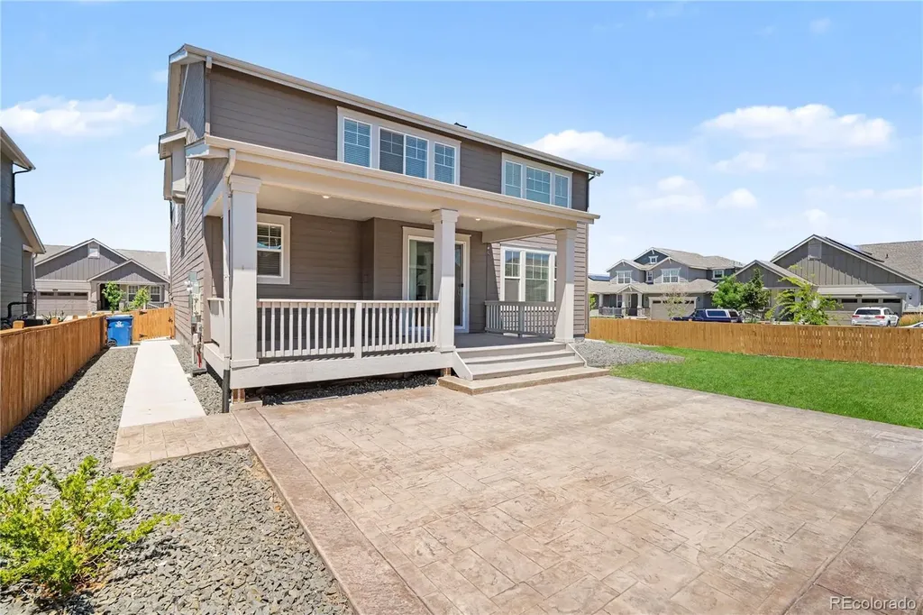10046 Uvalda Street Commerce City CO 80022