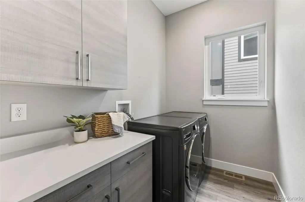 5635 Zuni Court Denver CO 80221