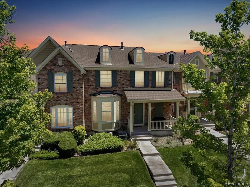 8572 Ellis Street Arvada CO 80005