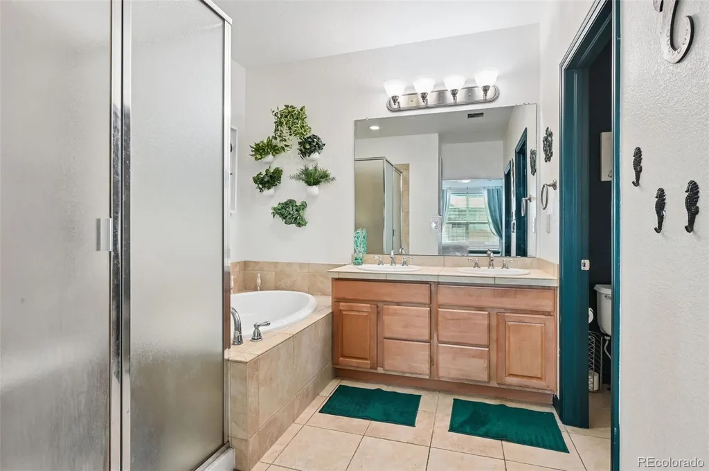 8572 Ellis Street Arvada CO 80005