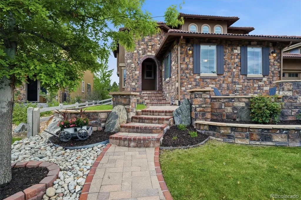 112 Sandalwood Way Highlands Ranch CO 80126