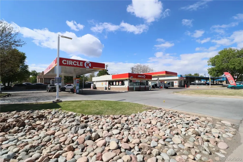 2202 W Evans Avenue Englewood CO 80110