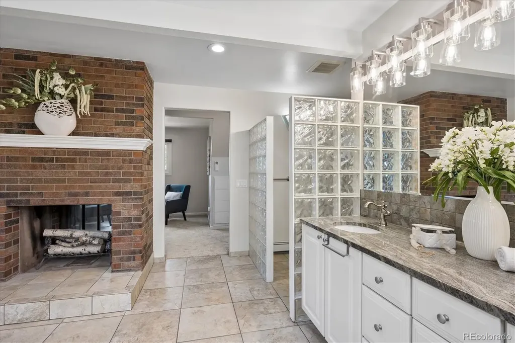 11765 W 53rd Place Arvada CO 80002