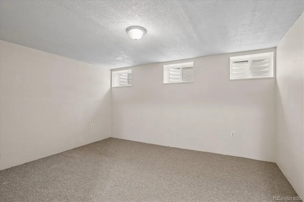 11765 W 53rd Place Arvada CO 80002