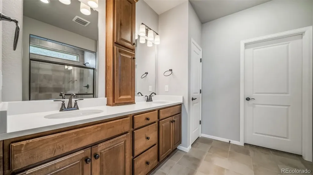 4858 N Sicily Court Aurora CO 80019