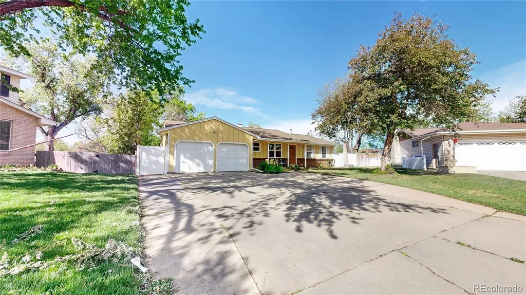 7027 Vivian Court Arvada CO 80004