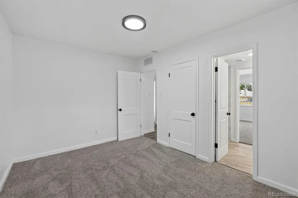 900 Quentin Street Aurora CO 80011