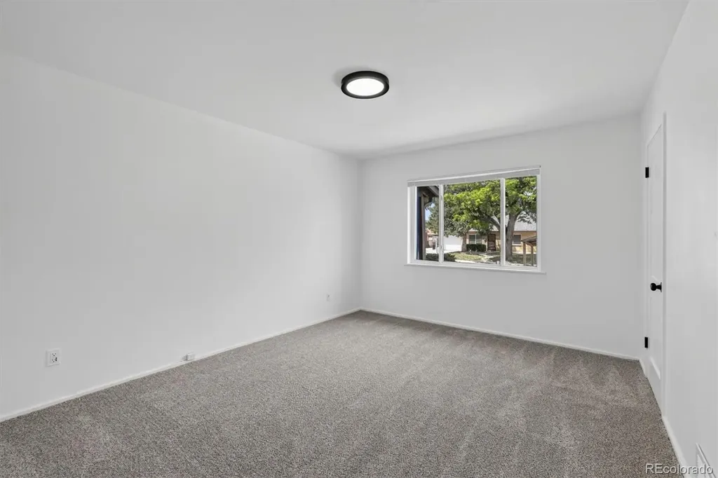 900 Quentin Street Aurora CO 80011